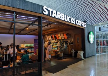 Starbucks Baristas Reveal the Most Bizarre Orders Ever